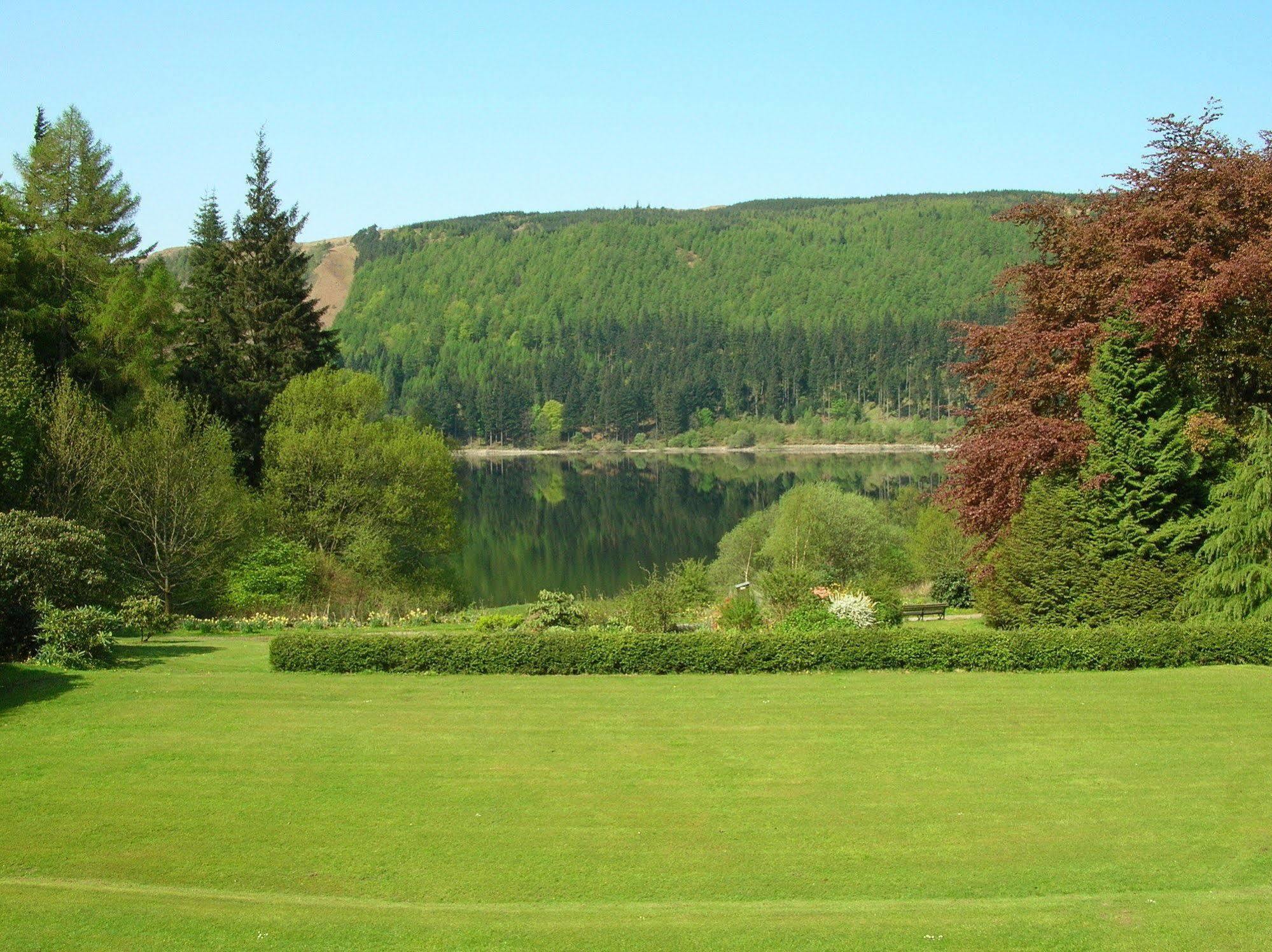 Dale Head Hall Lakeside Hotel 3*